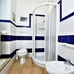 Holiday home In With Garden Views *