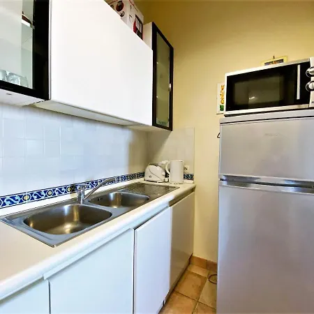 In With Garden Views