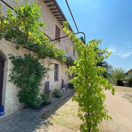 In With Garden Views * Assisi