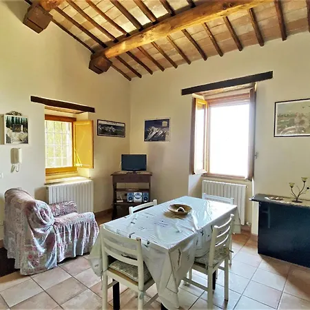 In With Garden Views Дом отдыха